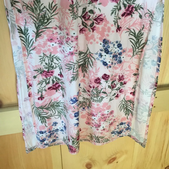 Floral soft maxi! - Picture 2 of 3